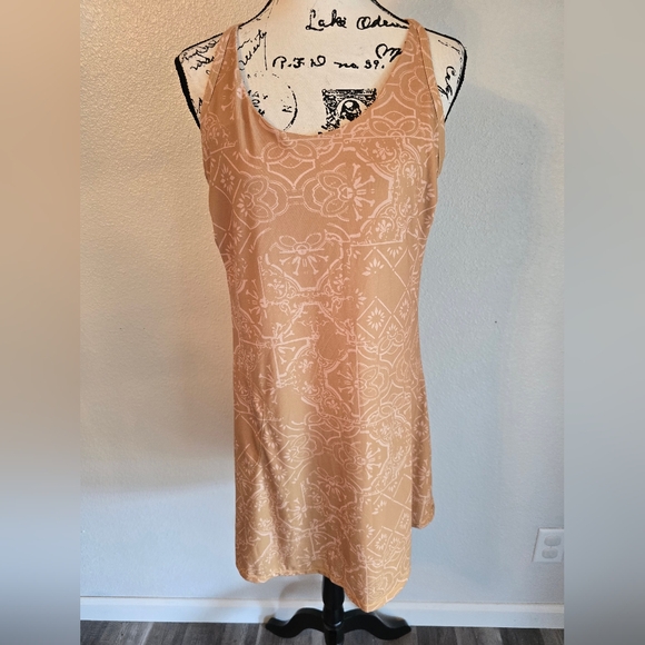 Prana Opal Dress Toffee Tiles Large - Picture 2 of 15